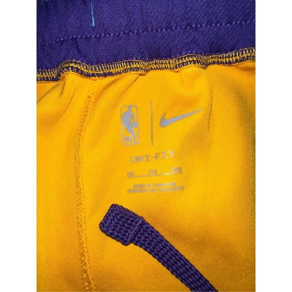 Los Angeles Lakers Nike Sweatpants - Picture 4 of 4